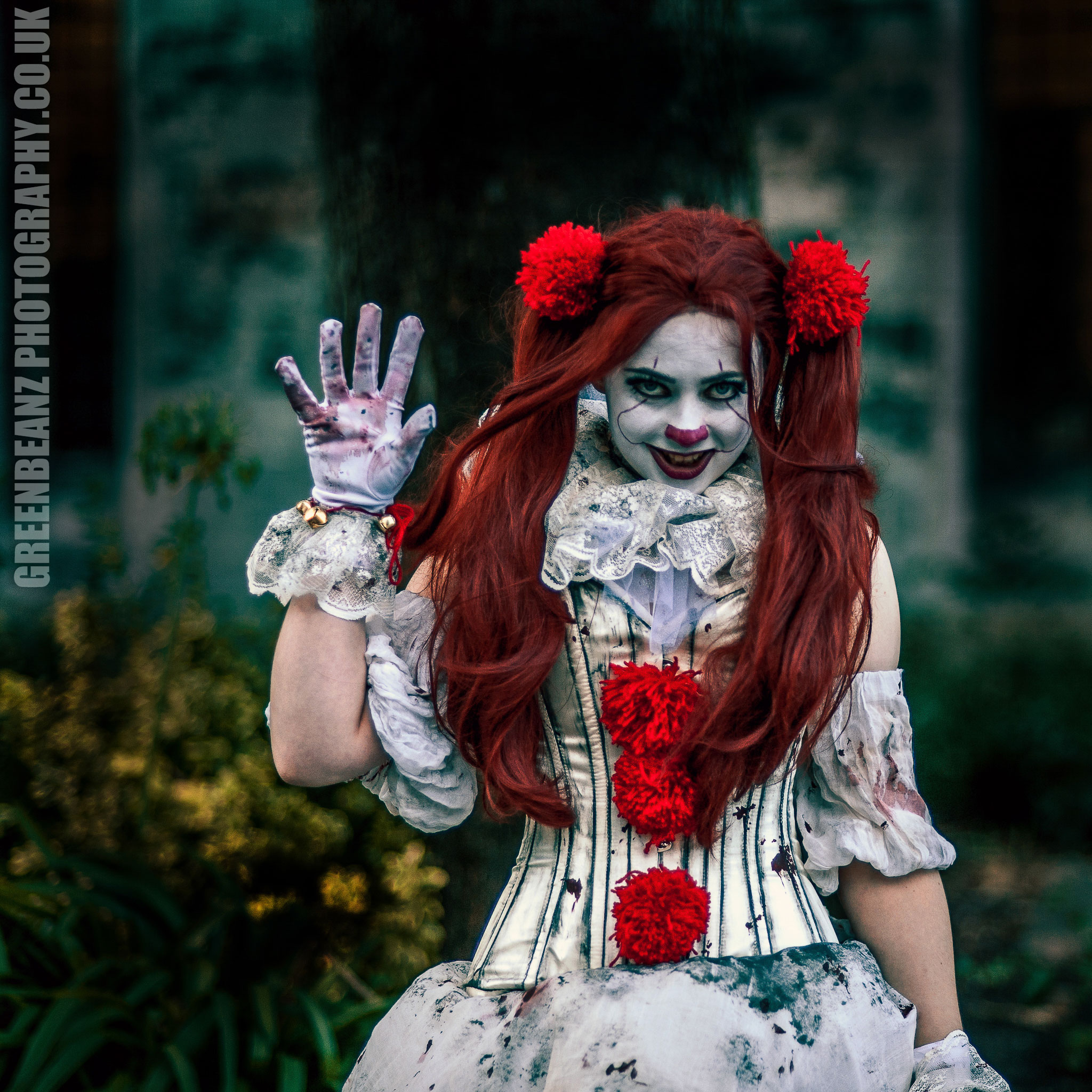Pennywise cosplayer at Devcon in 2019