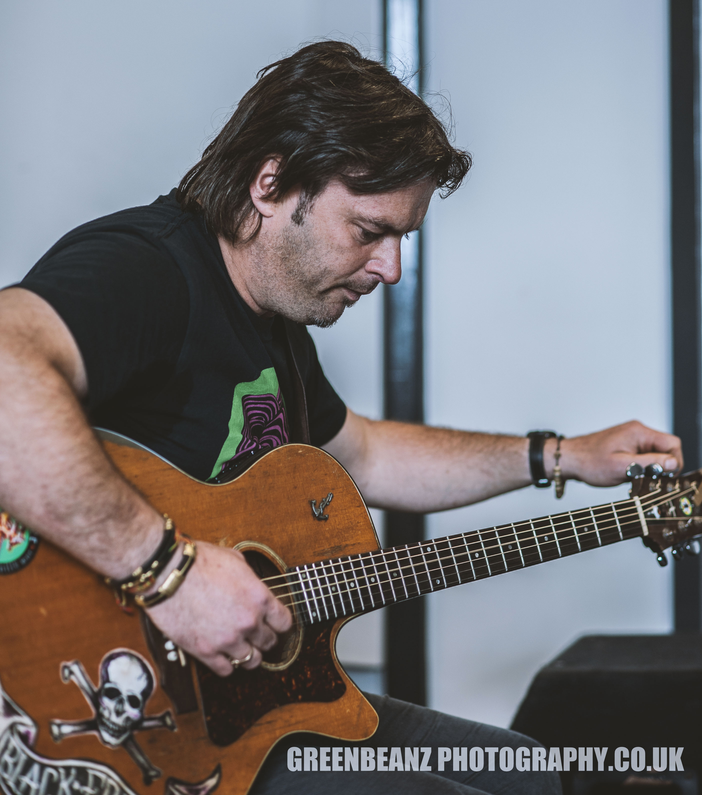 Photograph-musician-Plymouth-Studio-Cornwall-Riverman-Tom Photporaph-musician-Plymouth-Studio-Cornwall-Riverman-Tom